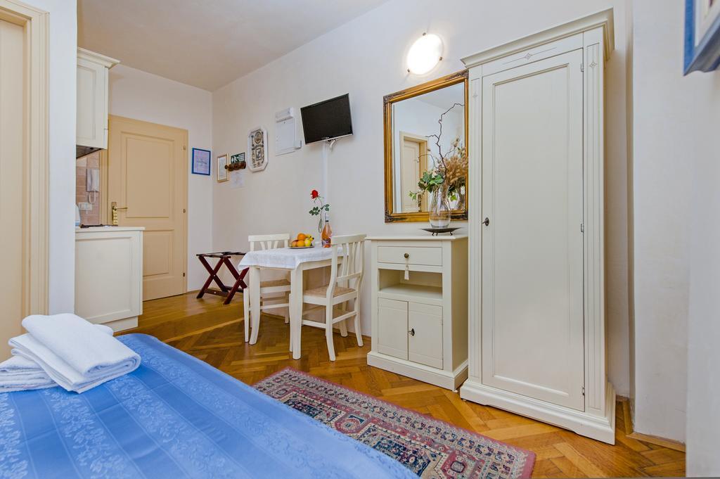Residence La Carera Centro Storico Rovinj Exterior foto